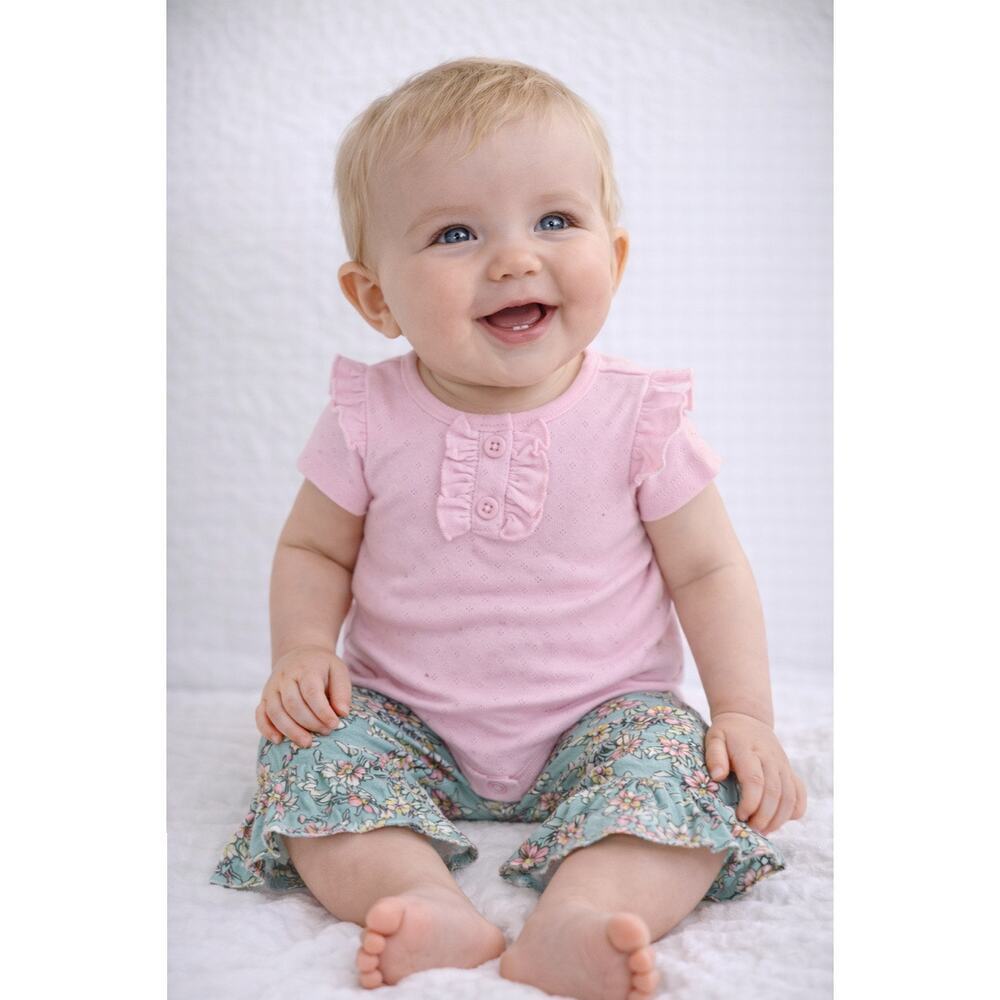 NWT Baby Girl Pink Ruffle Top & Floral Bell Bottom Pants 2-Piece Outfit Set 6M